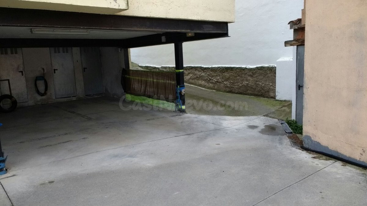 SE VENDE PLAZA DE GARAJE - foto 4