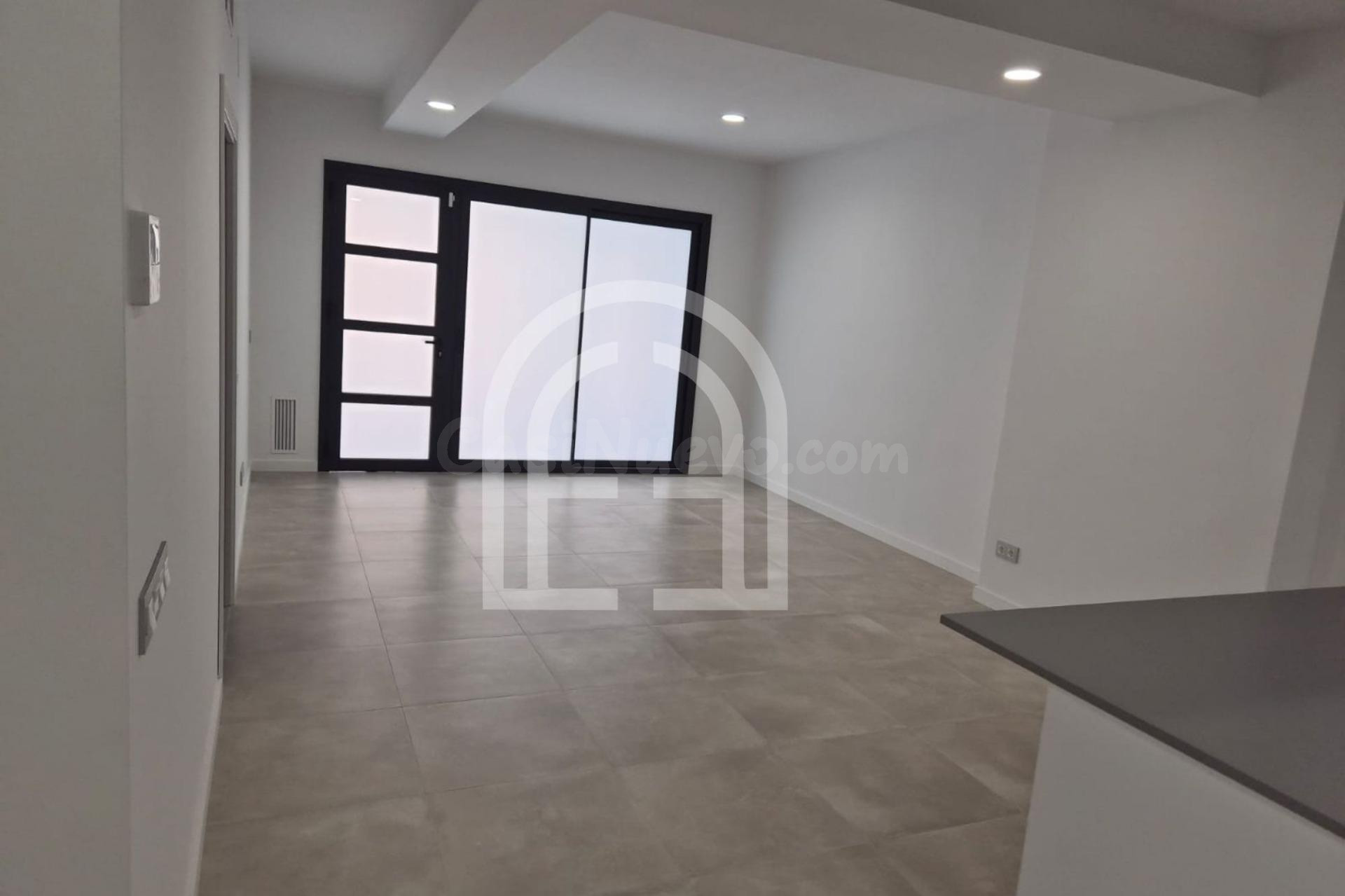 Planta baja 2 habitaciones 110m² en venta - Rodalies la llag
