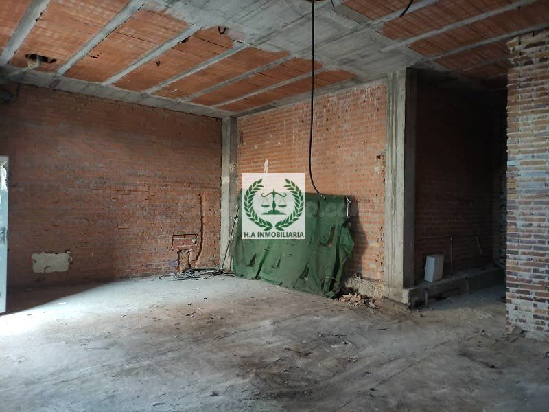 Local comercial 41m² en venta - Pedrezuela - foto 5
