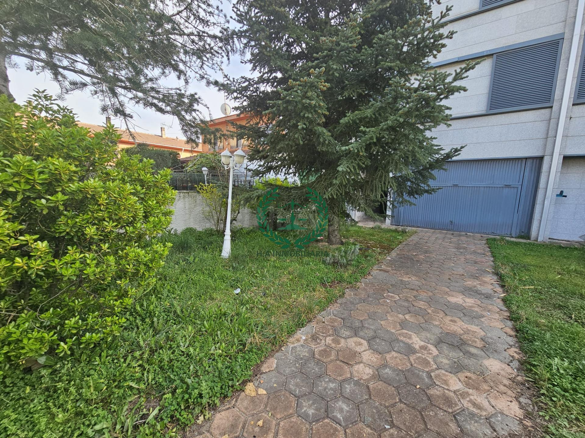 Pareado 3 habitaciones 132m² en venta - Soto de la cabrera