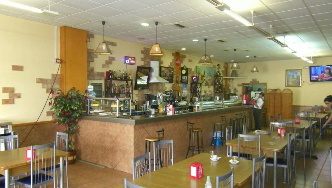 Local comercial 460m² en venta - Carrus - foto 3