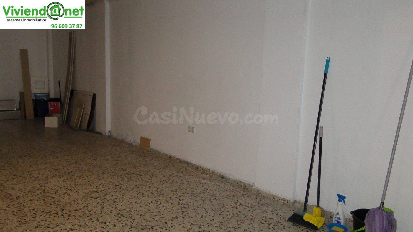 PLAZA DE CREVILLENTE LOCAL COMERCIAL EN BUEN ESTADO - foto 3