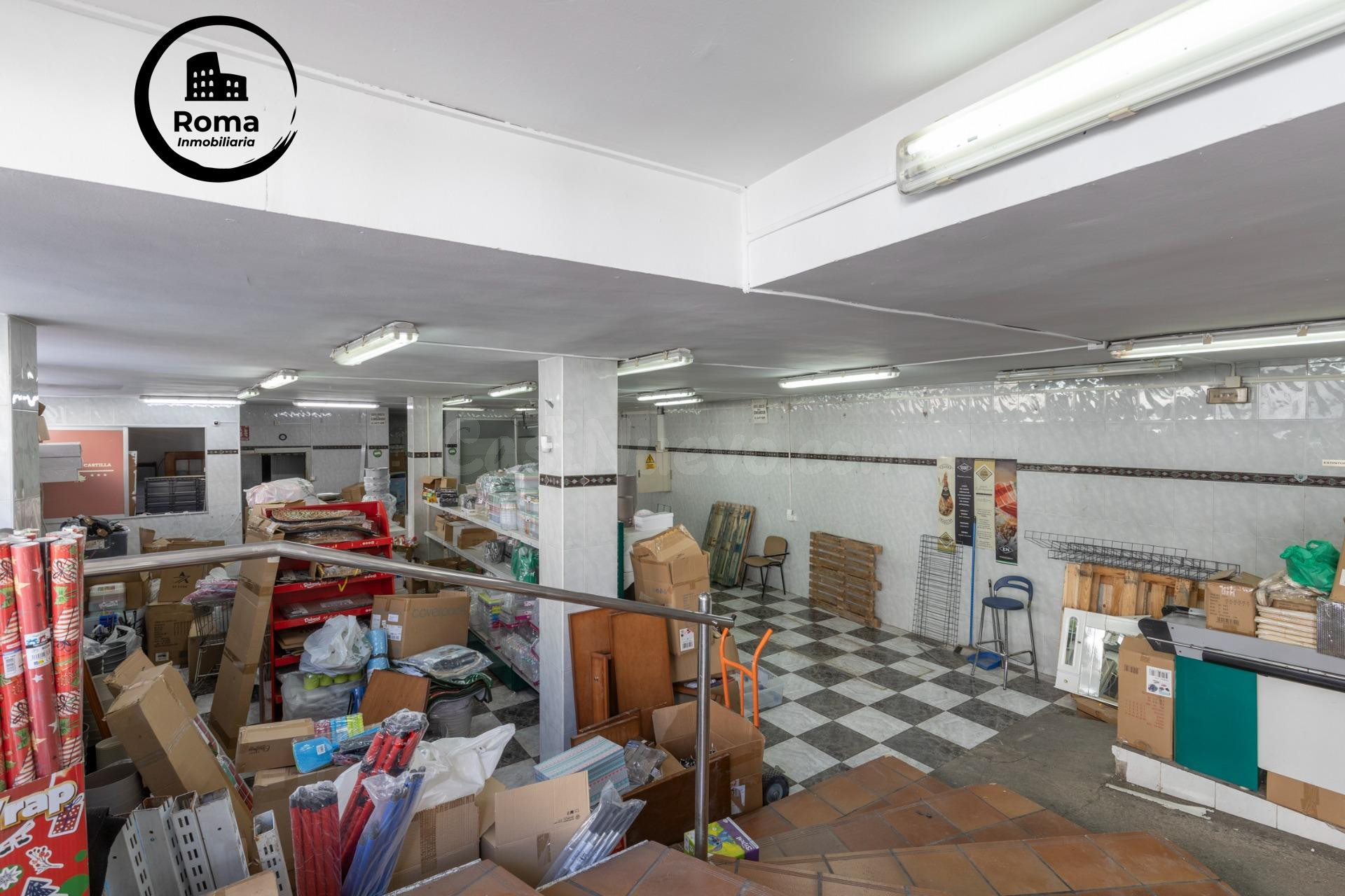 Local comercial 198m² en venta - Barriada primero de mayo