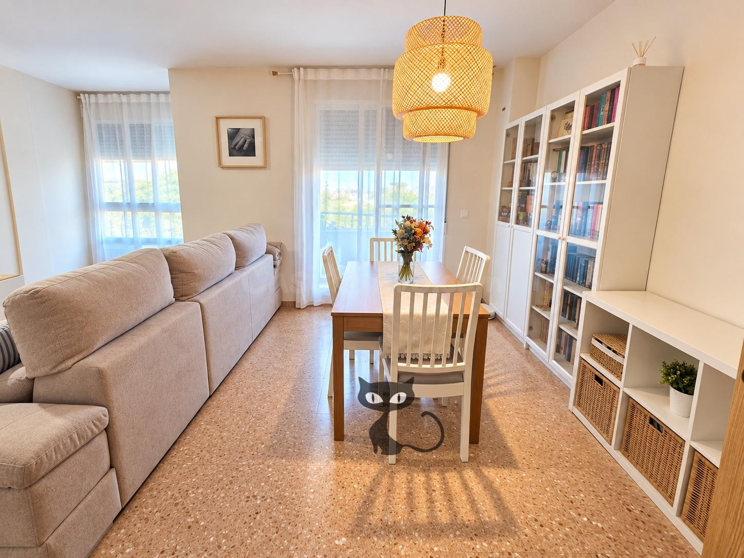 Excelente Piso Semi Nuevo con Plaza de Garaje en Massanassa! - foto 2