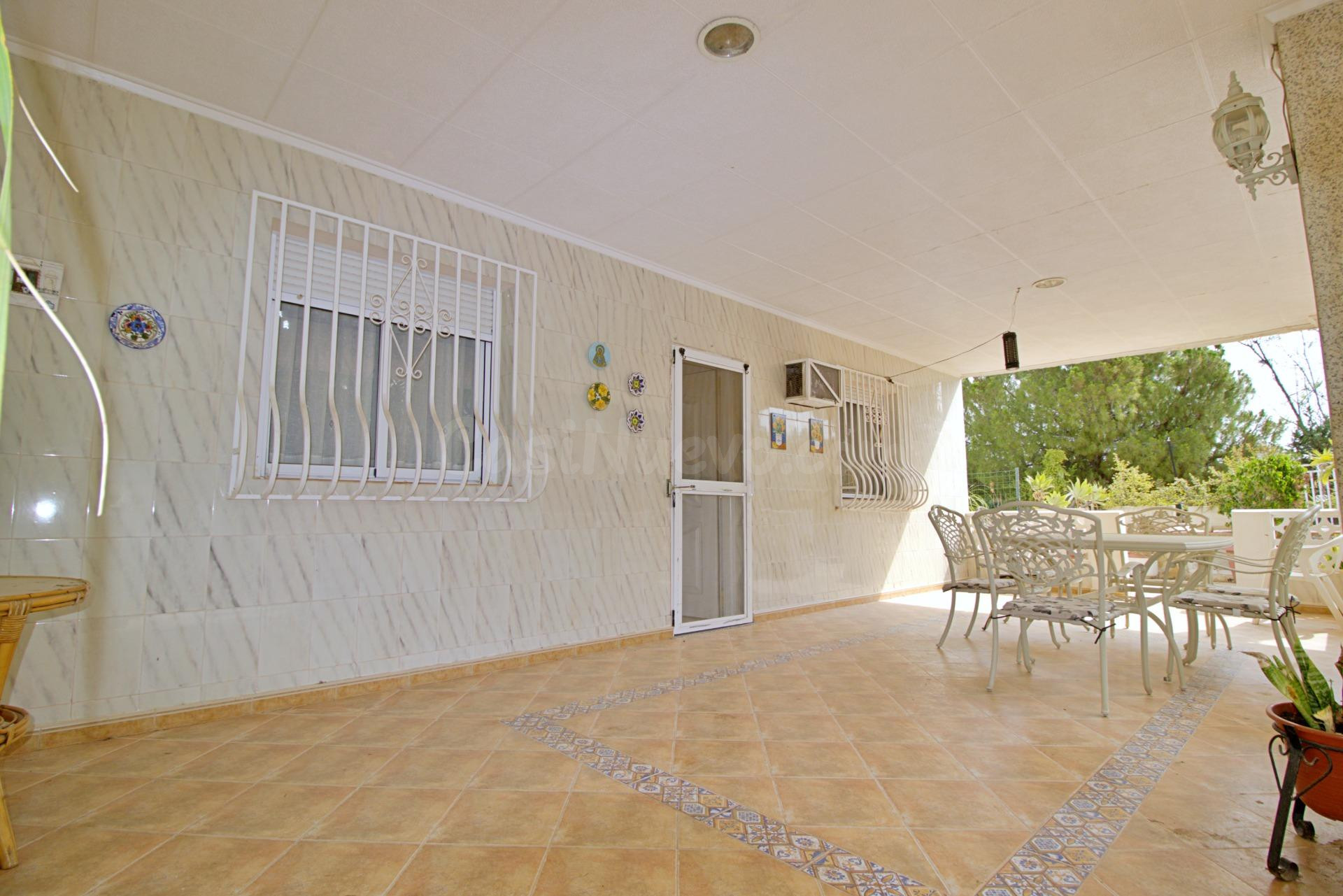 ✨ ¡TU REFUGIO SOÑADO TE ESPERA! ESPECTACULAR CHALET CON PISC