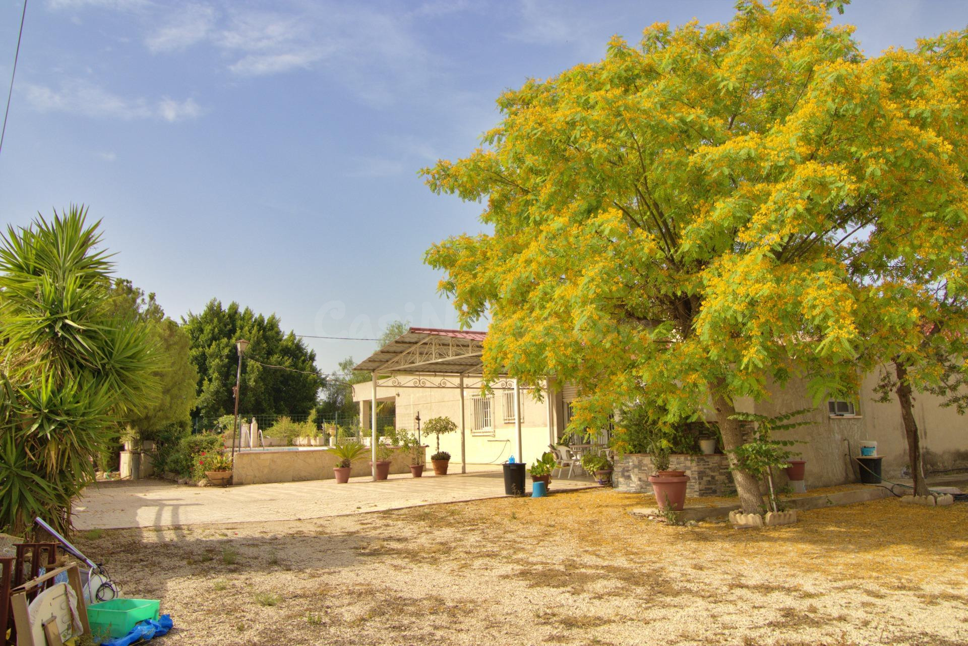 ✨ ¡TU REFUGIO SOÑADO TE ESPERA! ESPECTACULAR CHALET CON PISC - foto 4