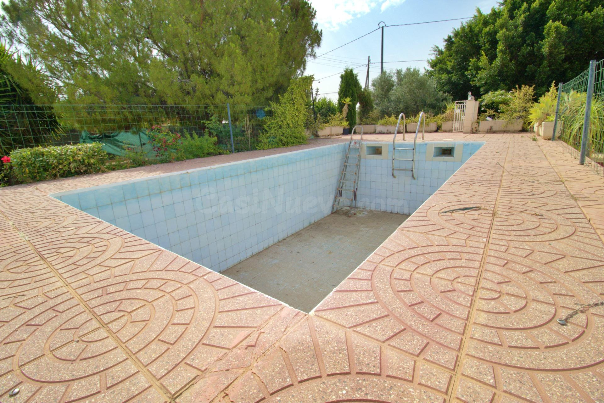 ✨ ¡TU REFUGIO SOÑADO TE ESPERA! ESPECTACULAR CHALET CON PISC - foto 5