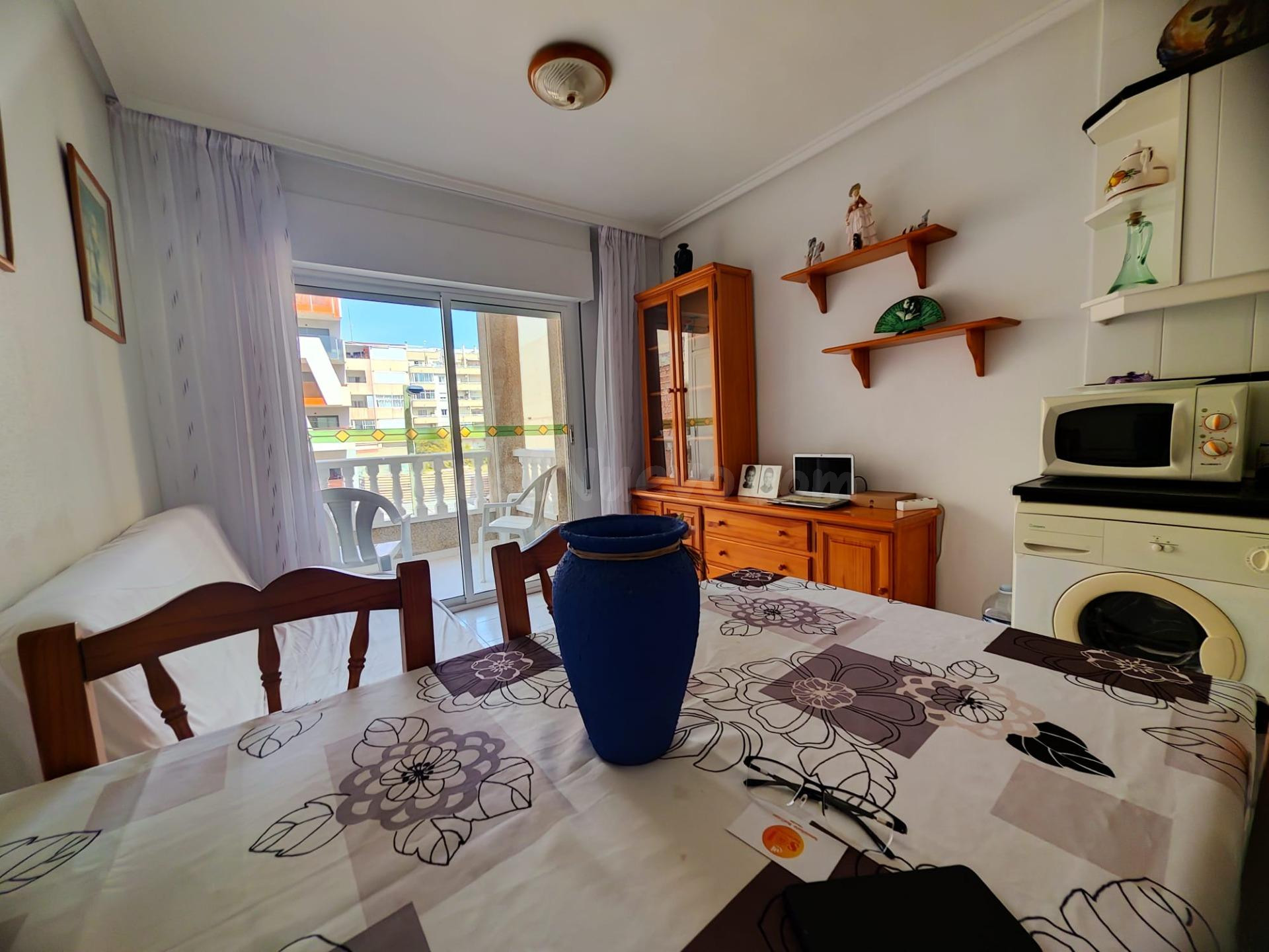 Piso de 1 dormitorio a 3 minutos de la Playa del Cura con te - foto 3