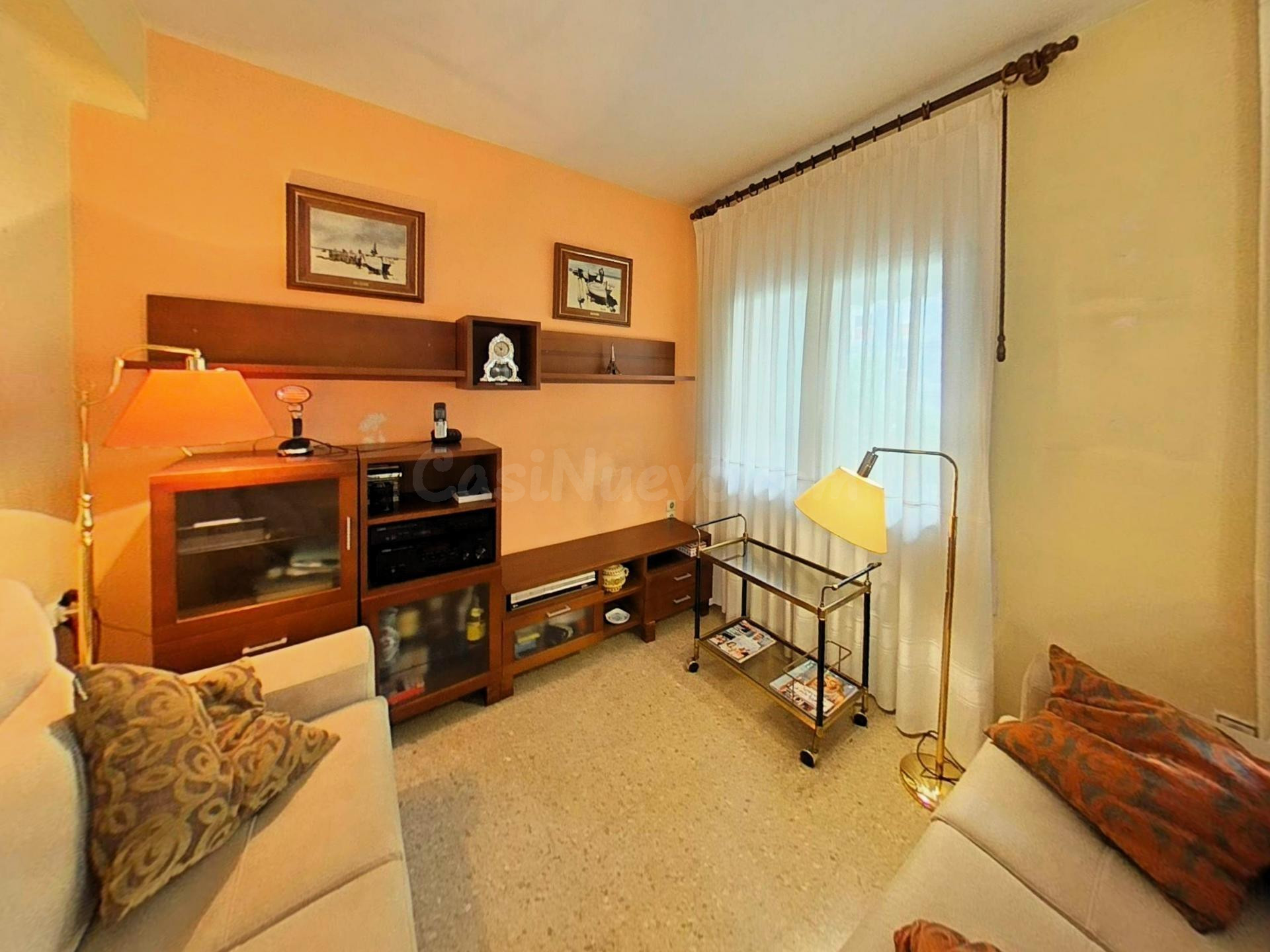 Piso, parking, trastero. Oportunidad Única en La Creu Alta - foto 4