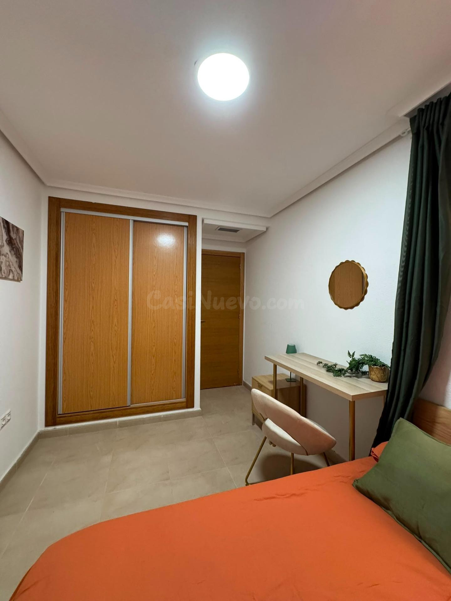 Gran Piso Reformado de 5 Dormitorios con Terraza Sur – Ideal - foto 4