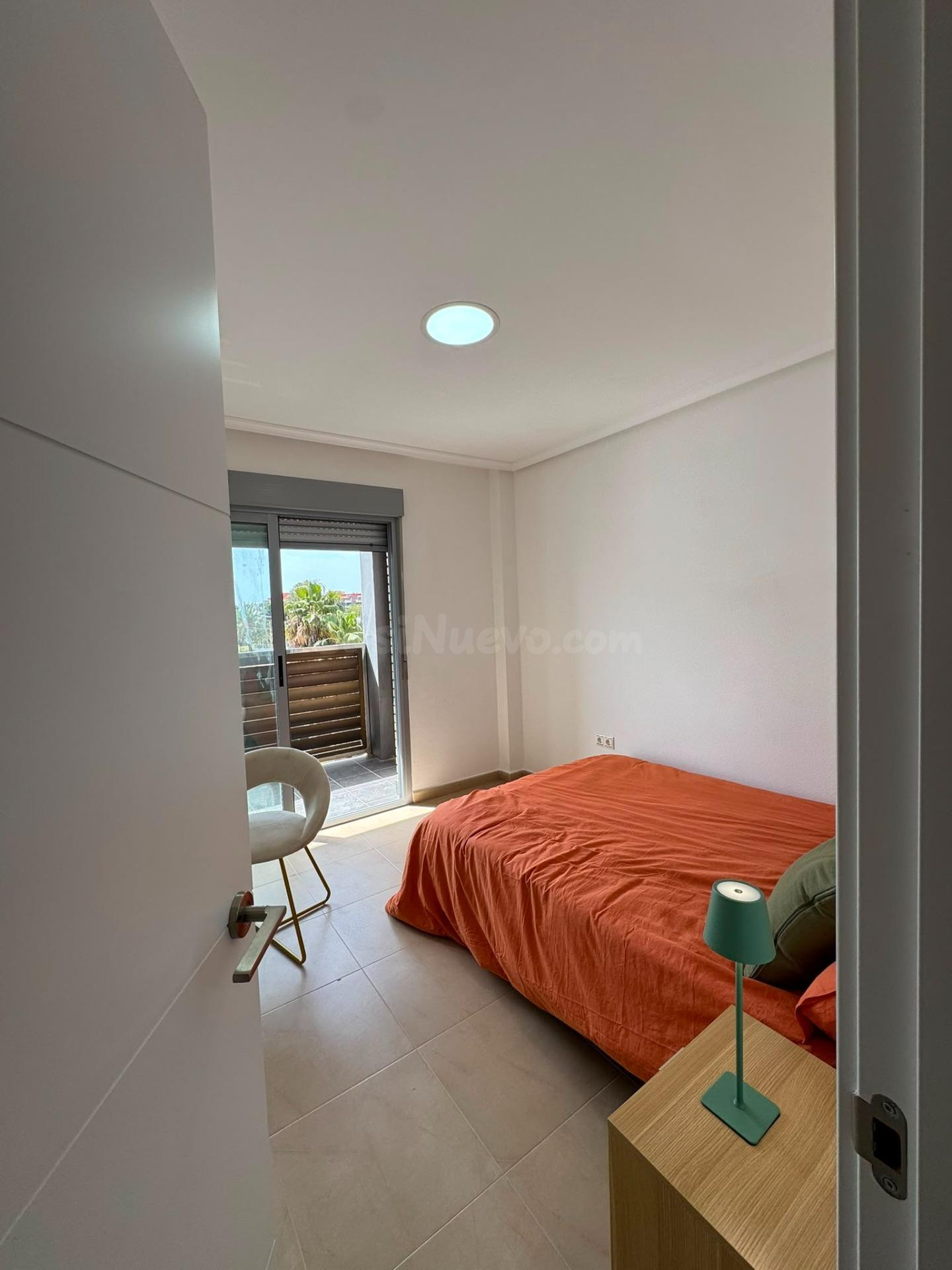 Gran Piso Reformado de 5 Dormitorios con Terraza Sur – Ideal - foto 5