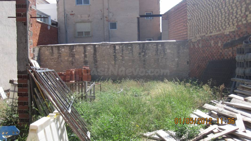 Parcela 240m² en alquiler - san roque
