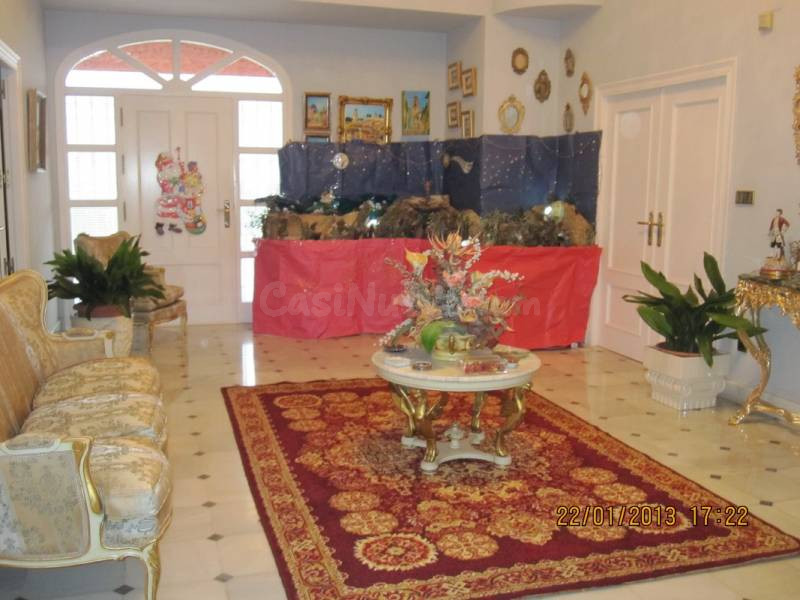 Espectacular chalet en Monovar - foto 2