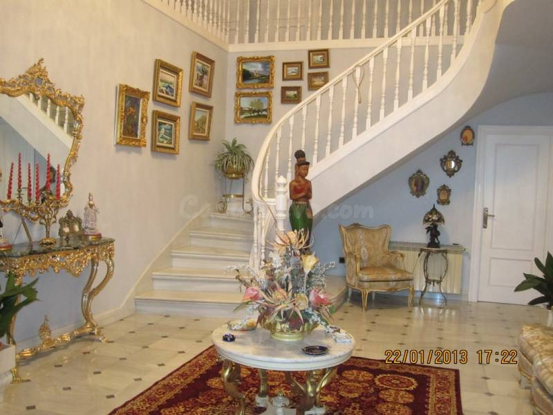 Espectacular chalet en Monovar - foto 4