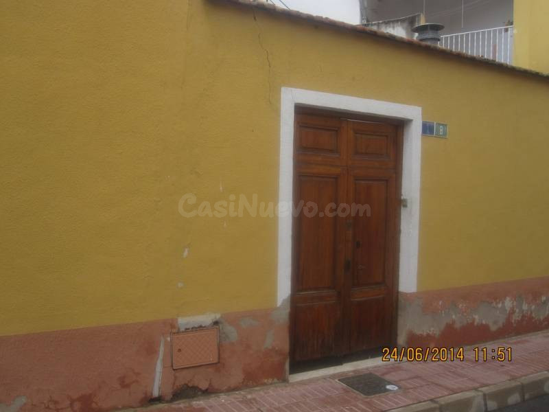 CASA GRANDE EN MONOVAR PARA ENTRAR A VIIVR