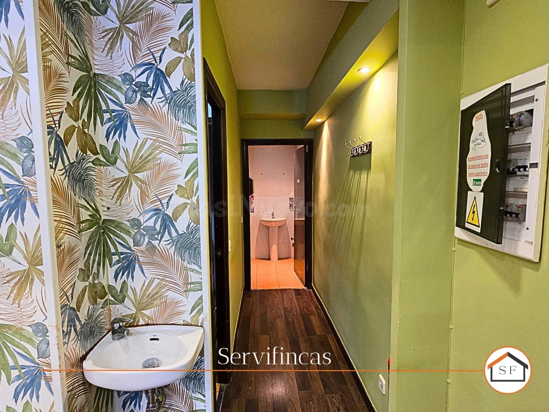 Oportunidad de Inversión en Local Comercial - Adelfas, Madri - foto 5