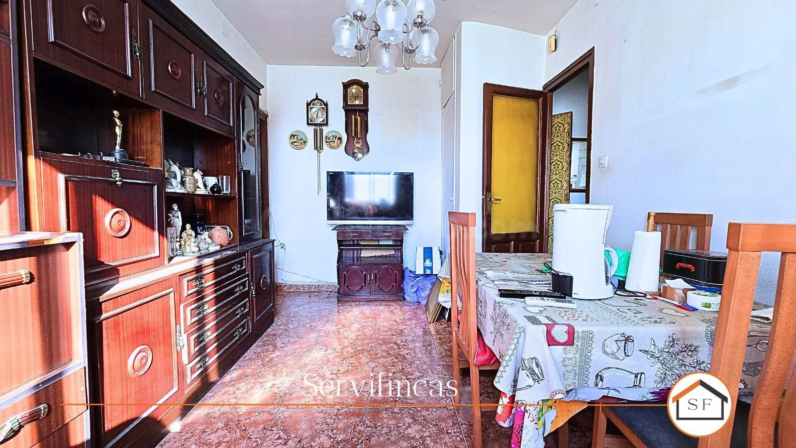 Oportunidad de Inversión en el Corazón de Madrid - Piso a Re - foto 3
