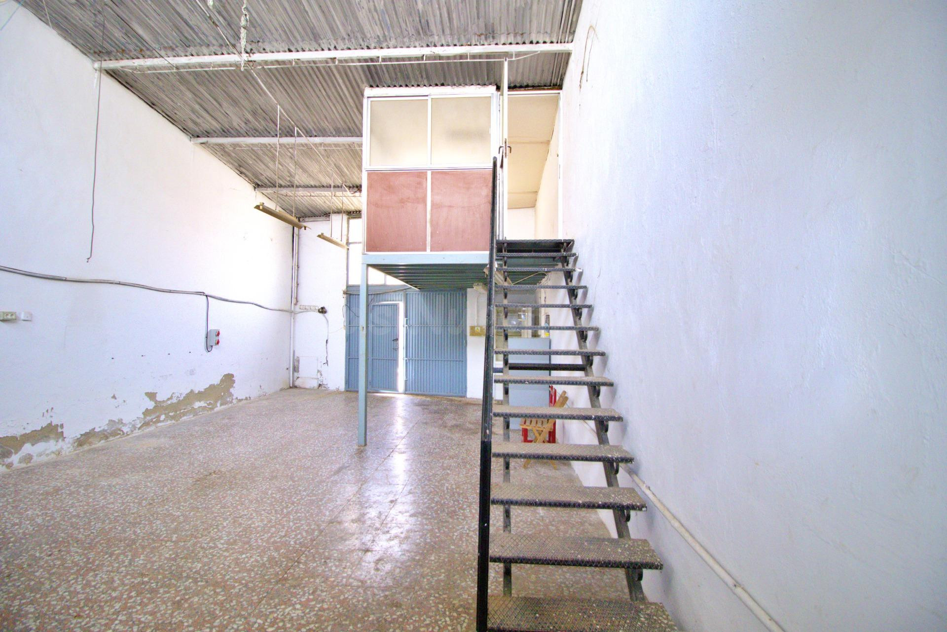 SE VENDE NAVE INDUSTRIAL - foto 4