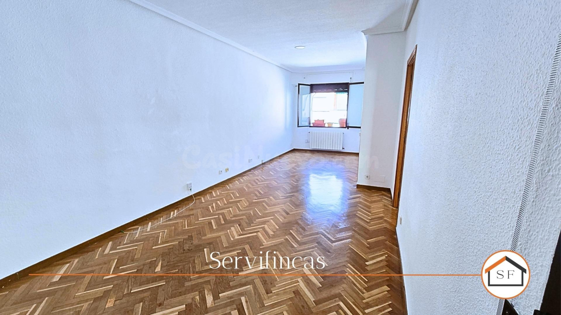 Alquiler de piso de 3 habitaciones en Pacífico