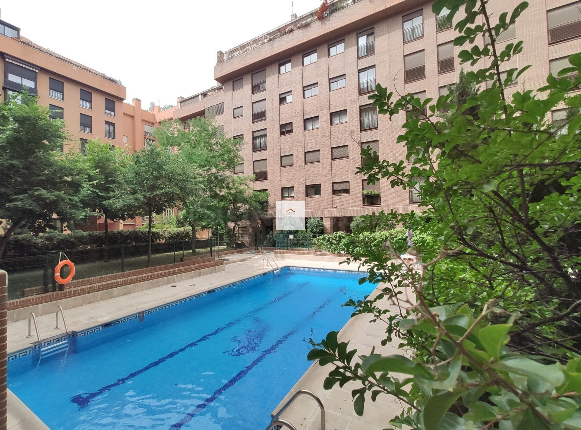 Piso 3 habitaciones 121m² en alquiler - Delicias