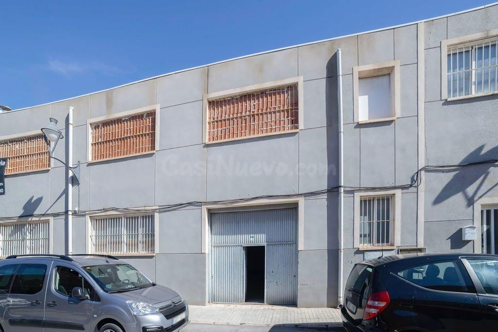 NAVE INDUSTRIAL EN ELDA
