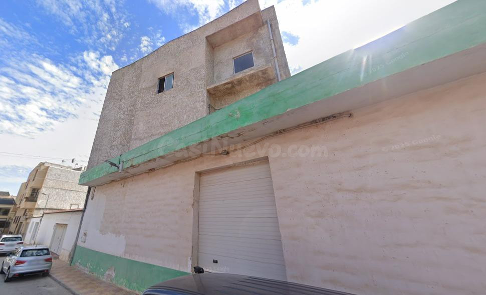 Nave Industrial en Jacarilla
