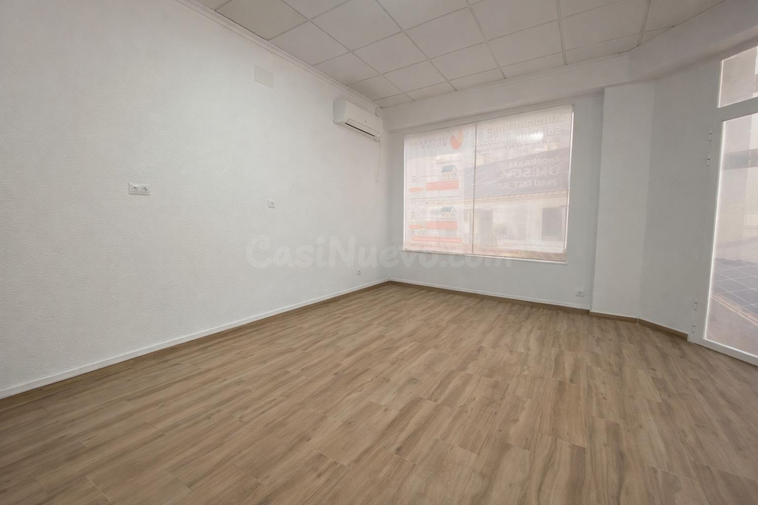 Local Comercial en Novelda - foto 2
