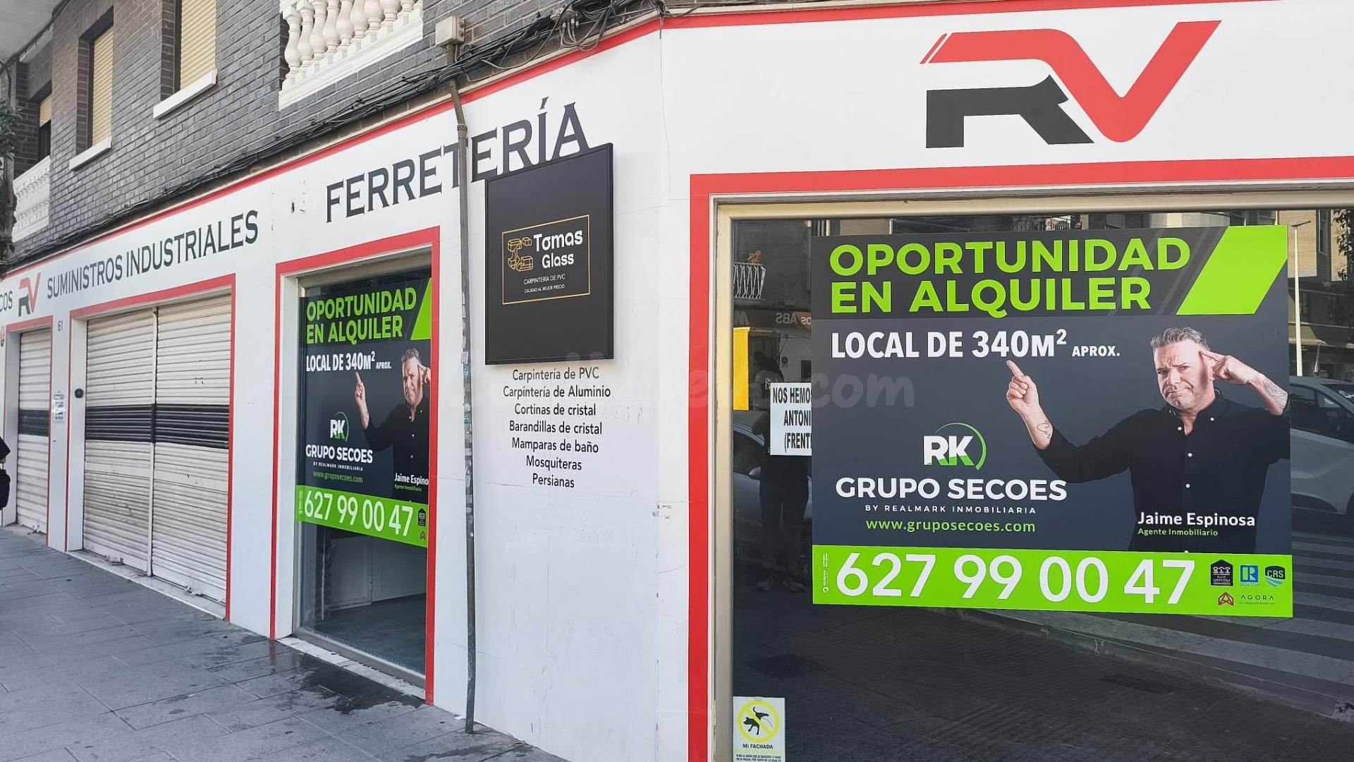 LOCAL COMERCIAL EN ESQUINA JUNTO A GASOLINERA MORA – ELCHE.