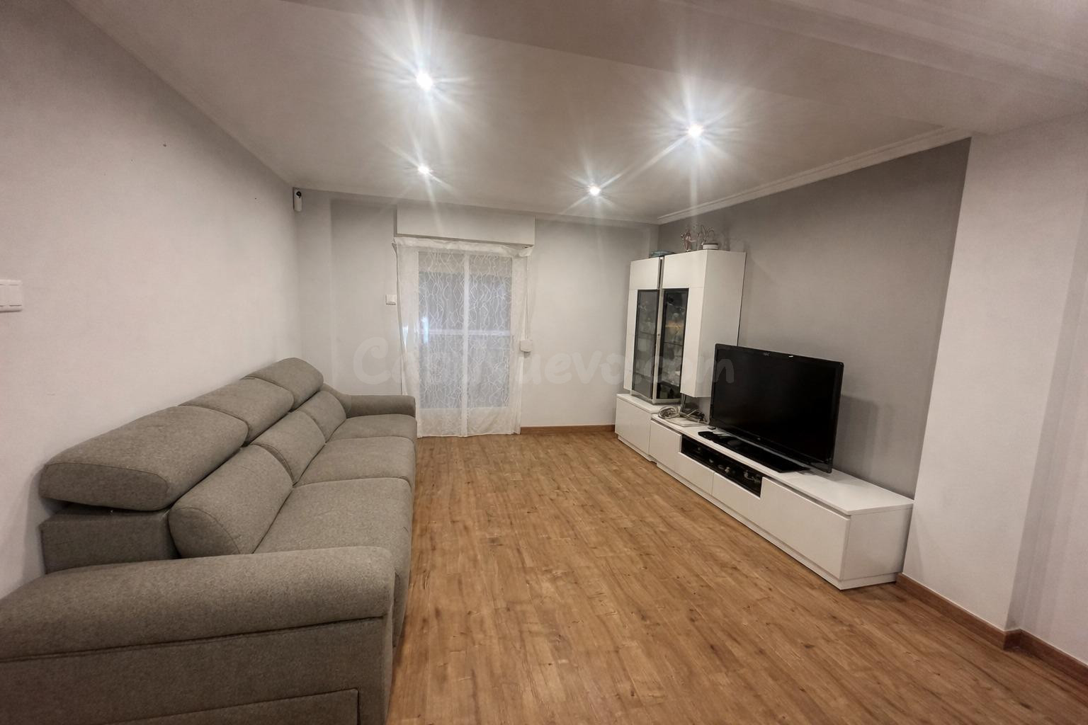 ✨ Primera planta reformada en Elda – 89.000 € ✨