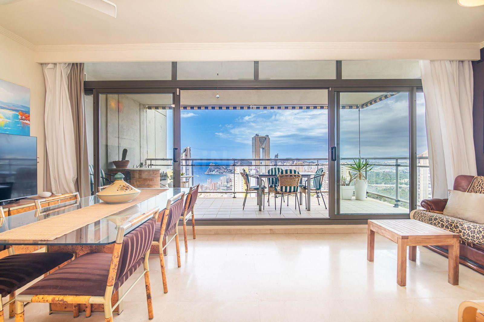 ESPECTACULAR ATICO DUPLEX DE LUJO EN BENIDORM, VISTAS 360 AL