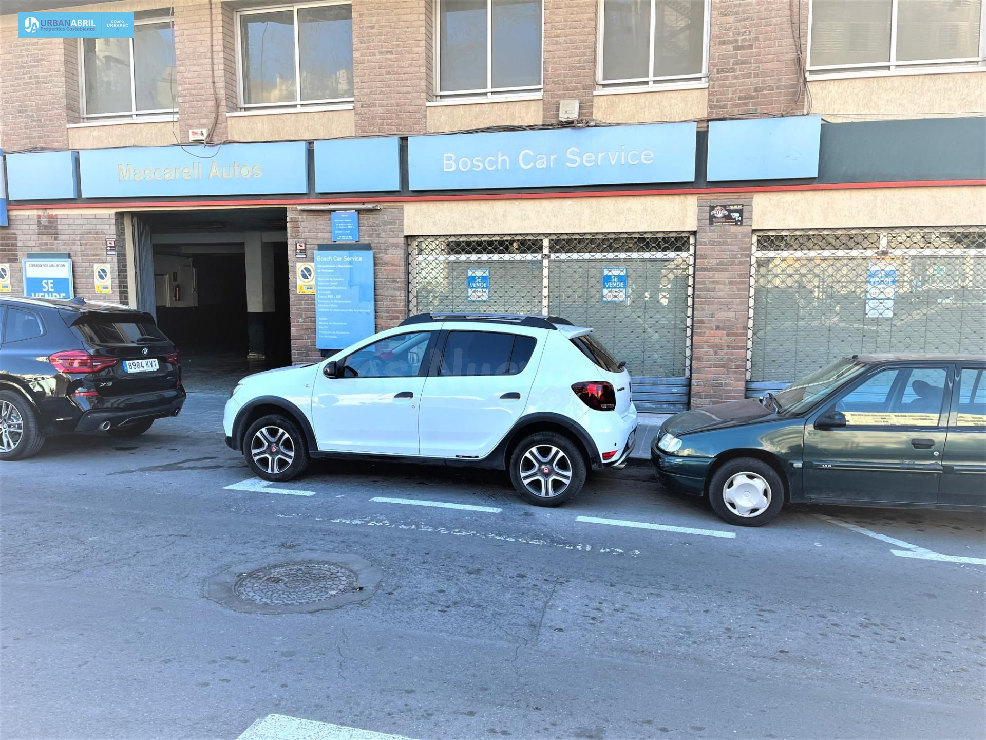Amplio Local en Fantástica Ubicación
