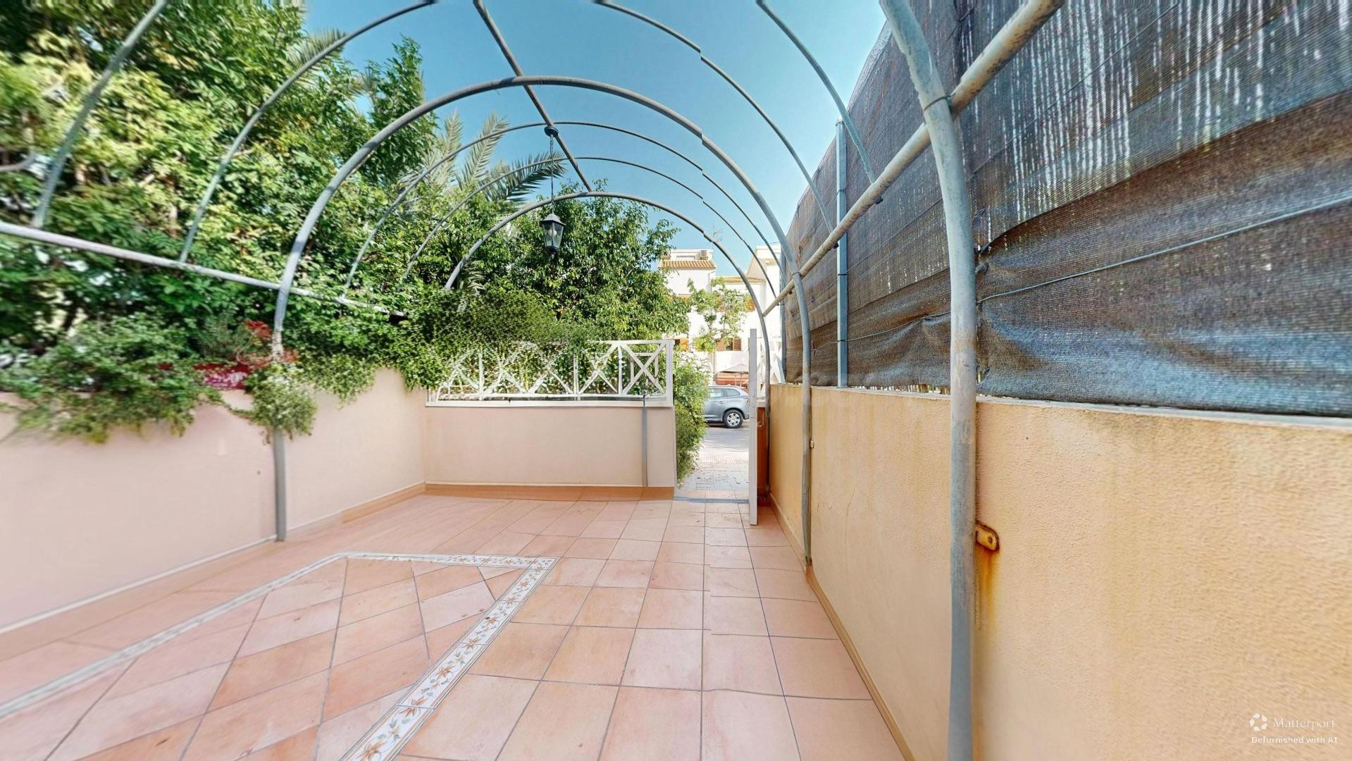 Adosado en urbanización privada en Santa Pola del Este: vive - foto 4