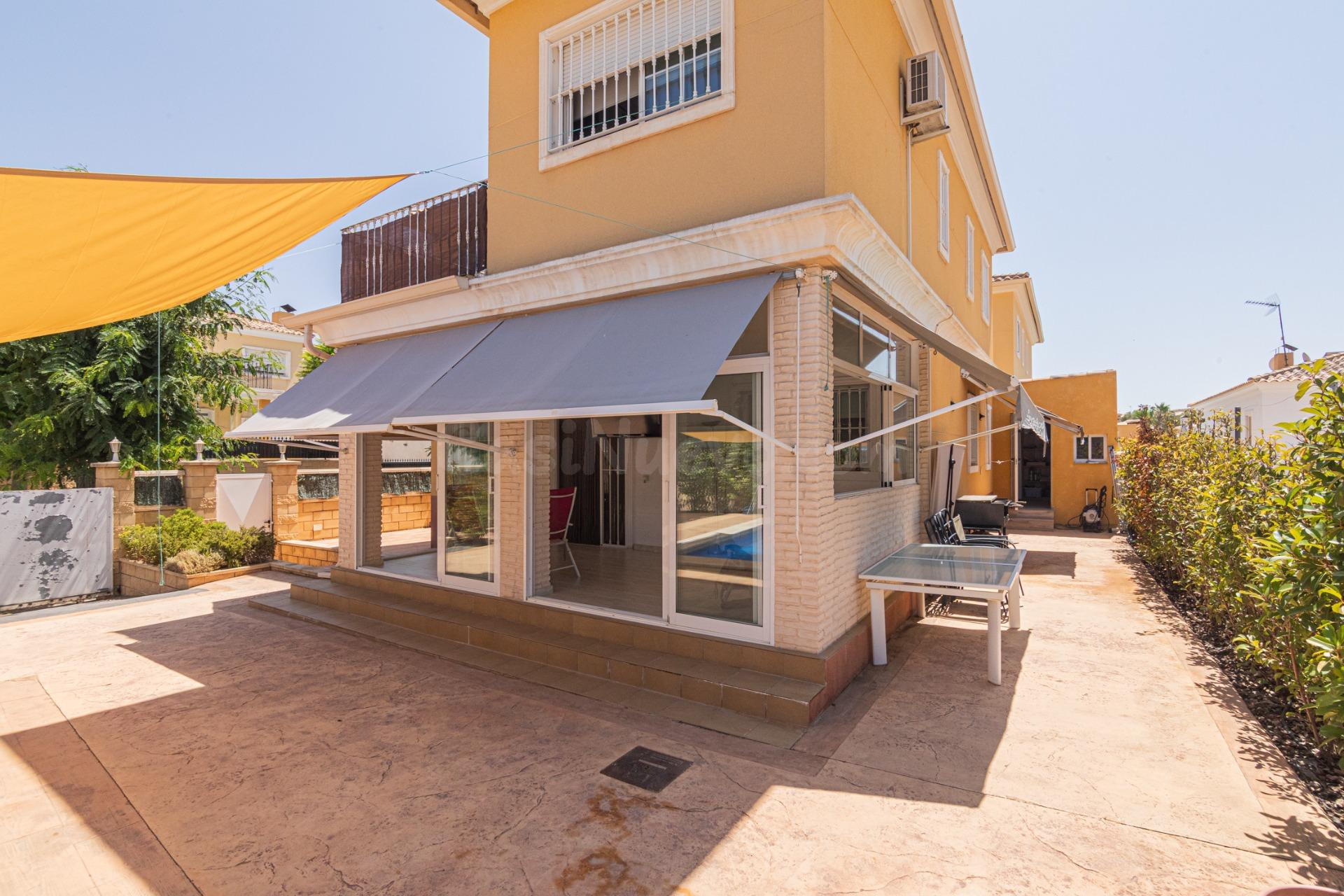Chalet en Santa Elena - foto 3