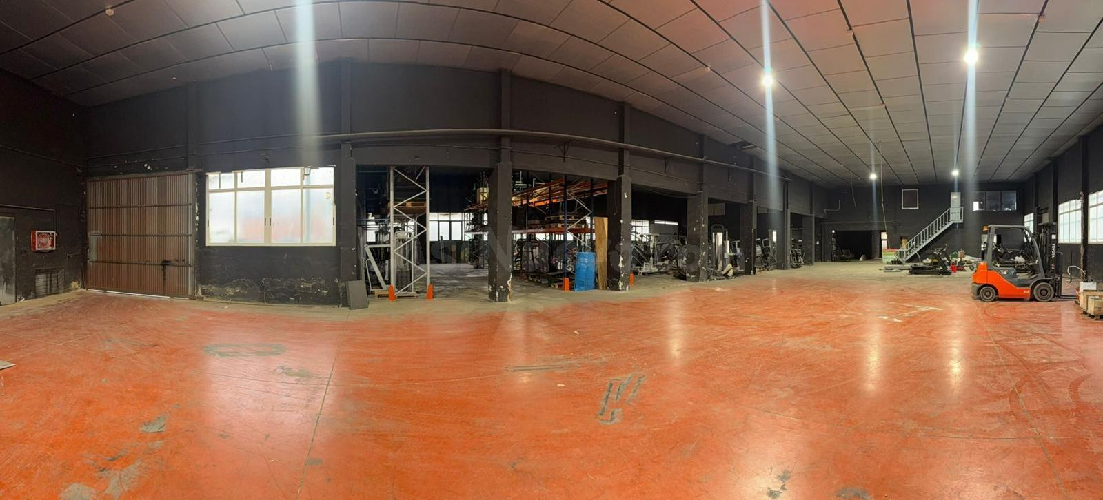 Nave industrial en venta en Monóvar – 122 m2 lista para tu n - foto 4
