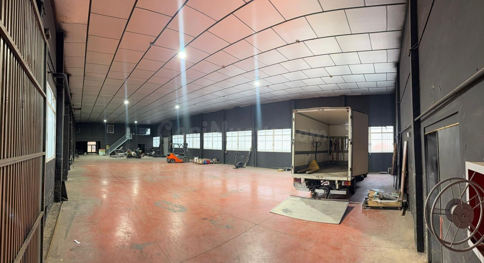 Nave industrial en venta en Monóvar – 122 m2 lista para tu n - foto 5