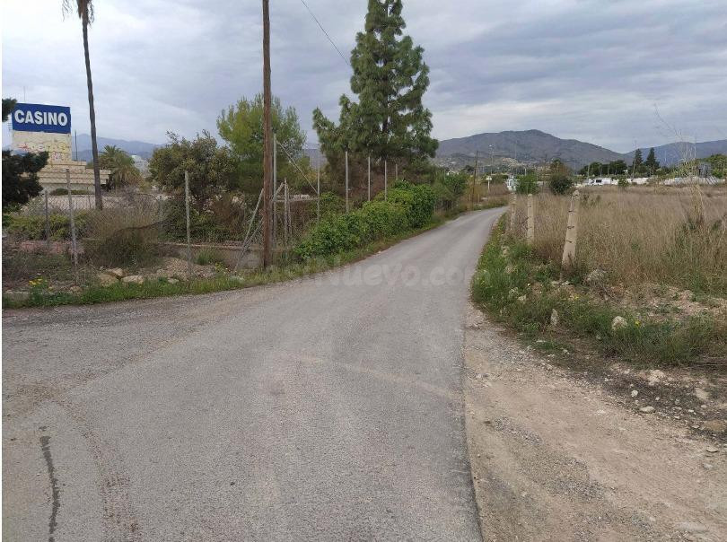 Suelo Urbano en Villajoyosa de 5.380m2 - foto 3