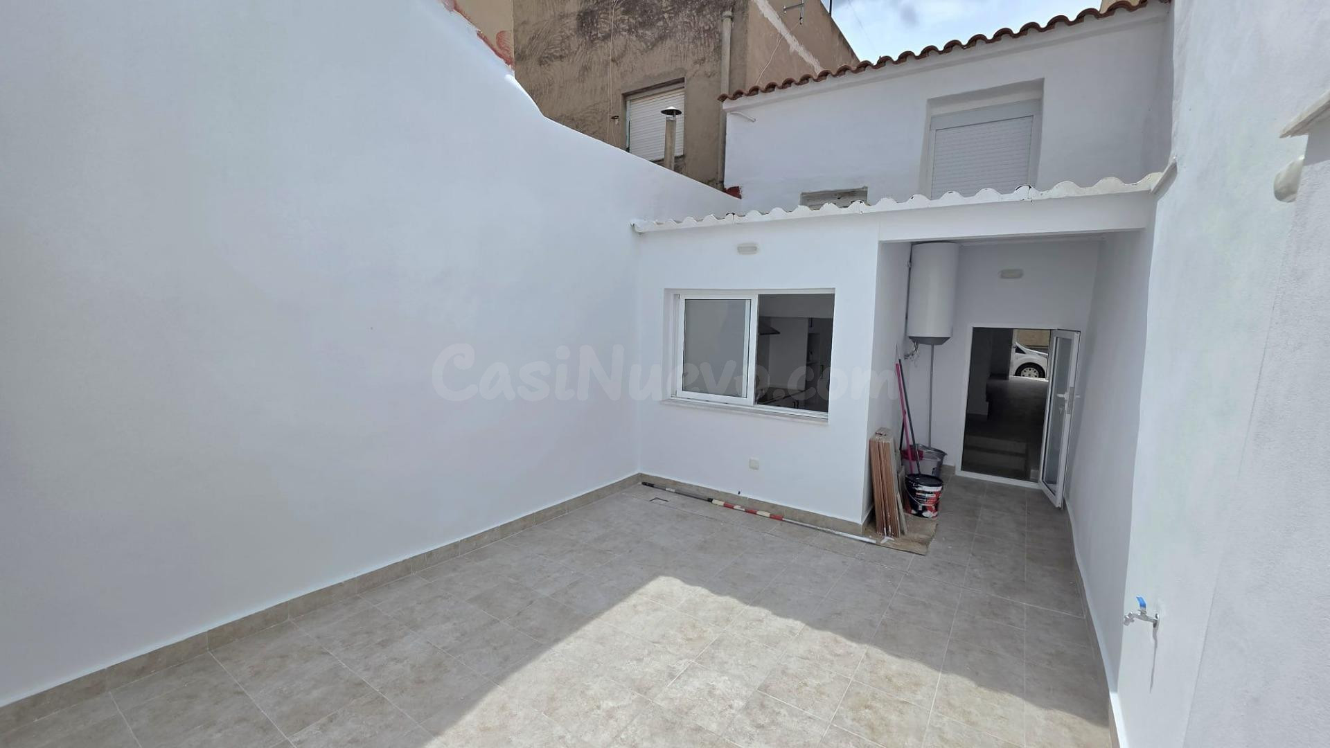 ✨ CASA ADOSADA TOTALMENTE REFORMADA A ESTRENAR EN EL CENTRO 