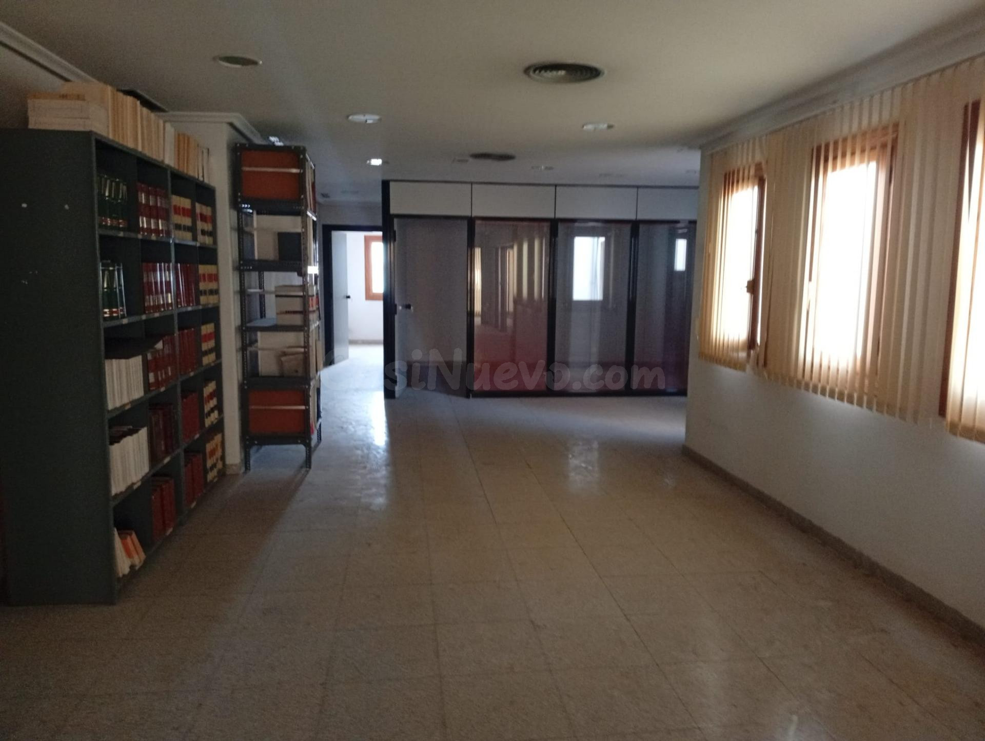Centro de oficinas luminoso, diáfano y ampliable en pleno ce