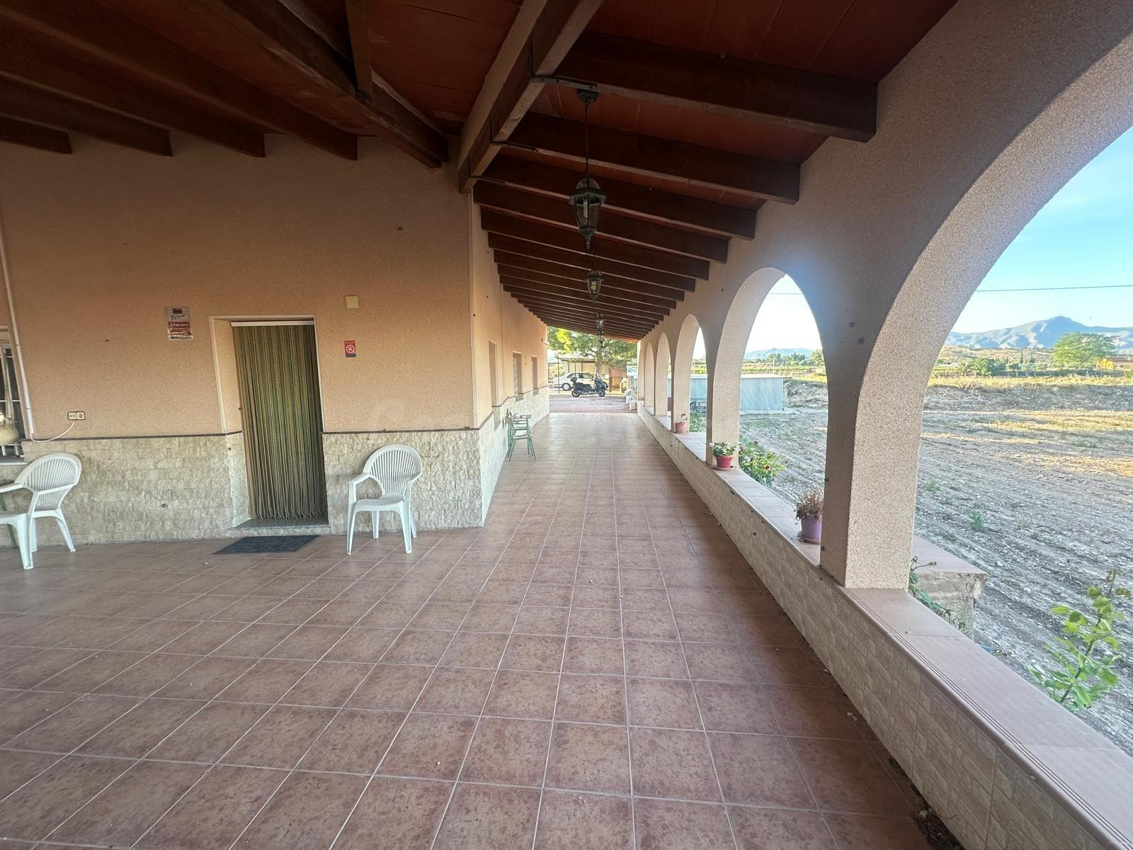 Chalet independiente con gran parcela en La Horna Baja, Nove - foto 4