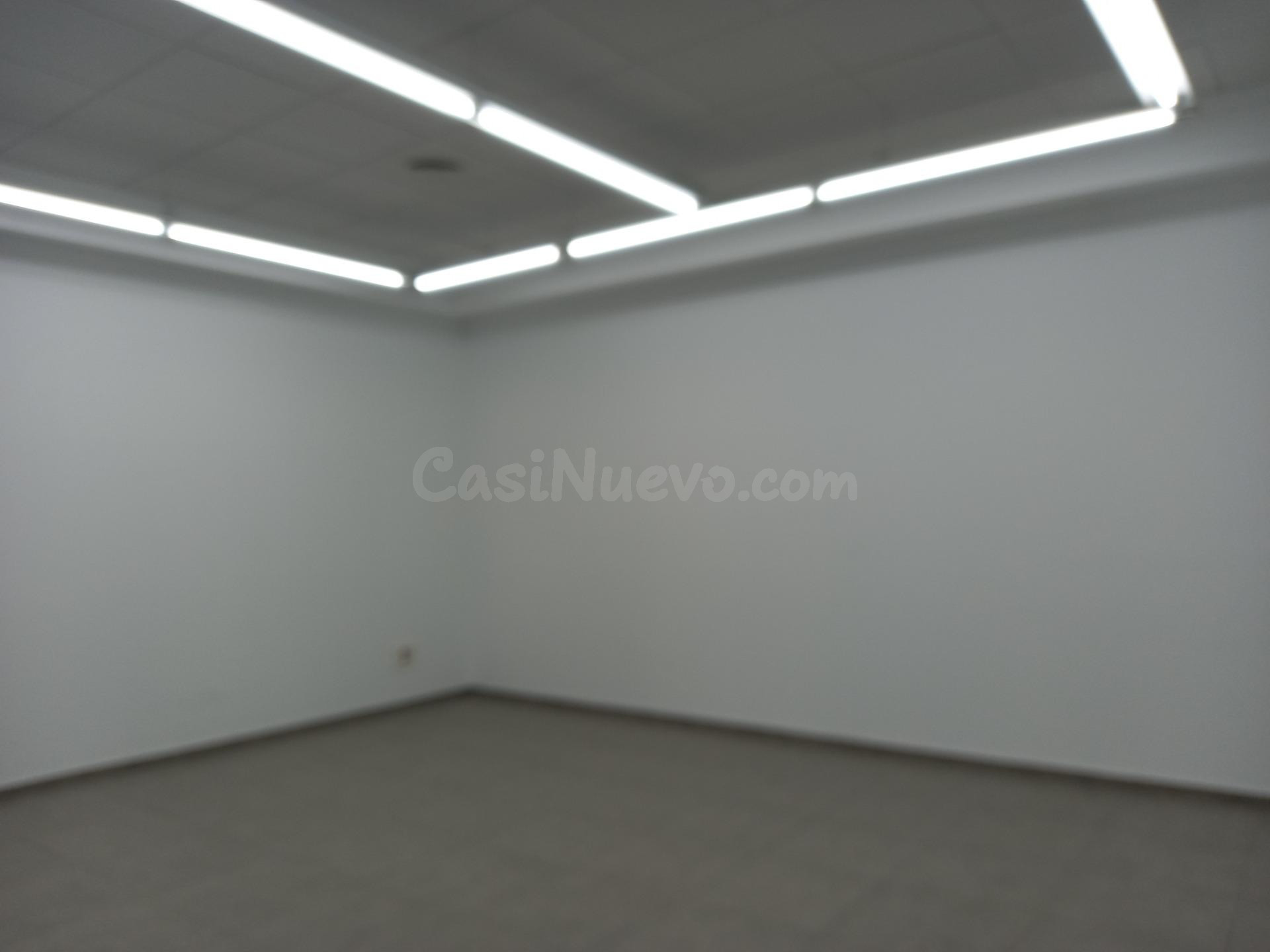 SE ALQUILA NAVE - foto 5
