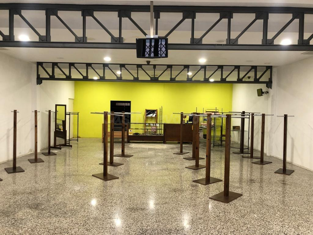 ✨ Nave Industrial + Local Comercial en Monóvar con Ubicación
