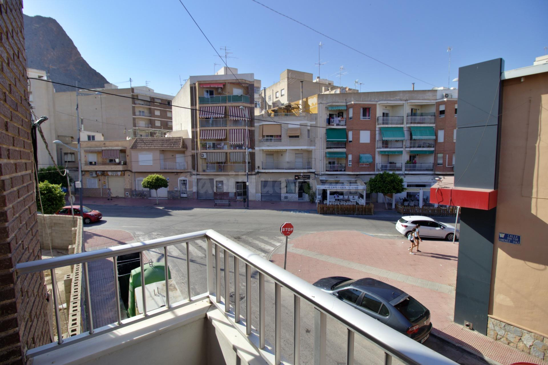 Espacio, luz y privacidad en el corazón de Callosa de Segura - foto 5