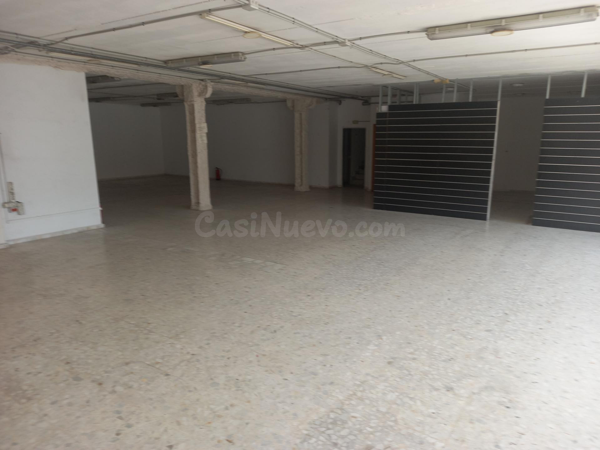 Se alquila nave. - foto 5