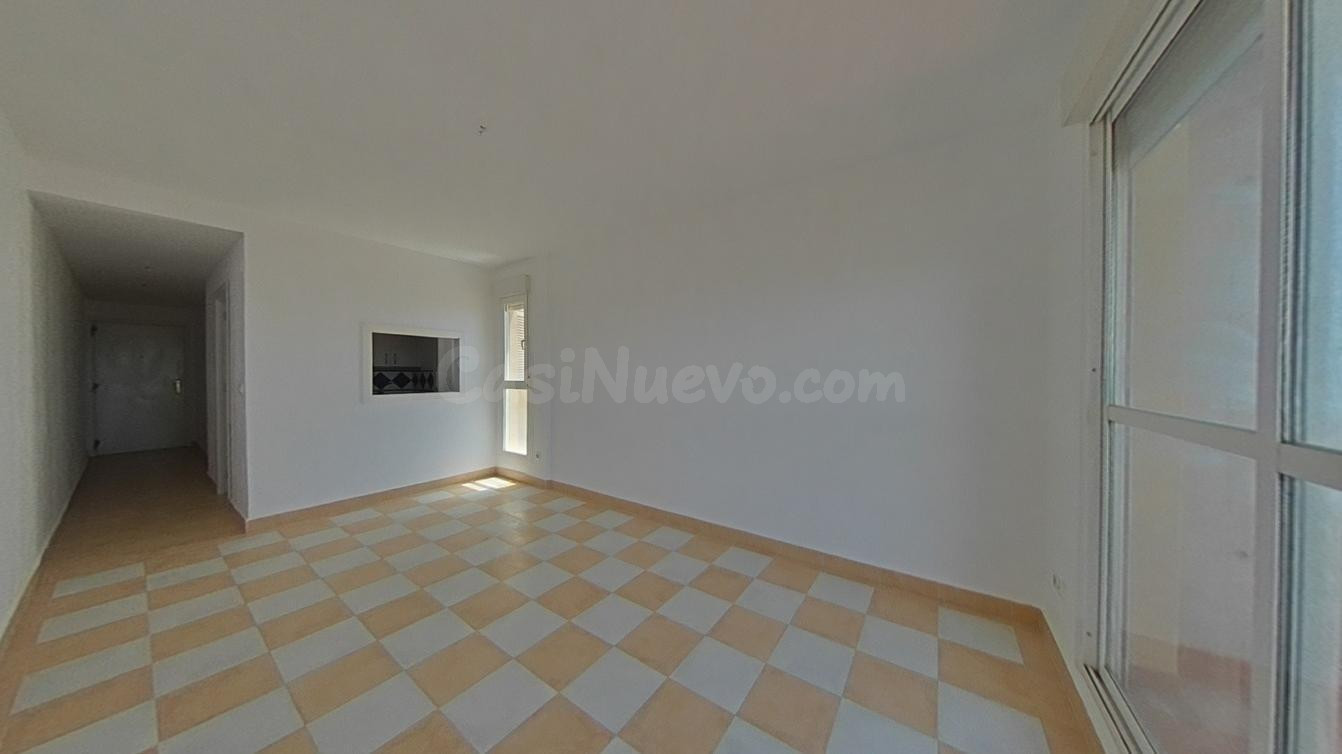 Acogedor piso en Benidorm con terraza y garaje incluido ✨