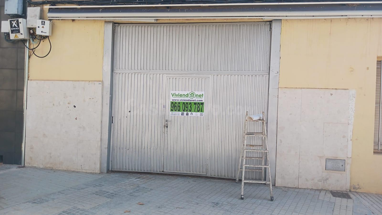 GRAN NAVE EN VENTA EN LAS BAYAS - foto 3