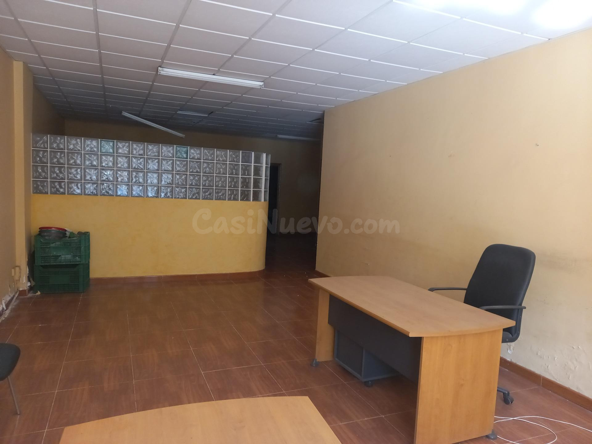 Se vende local