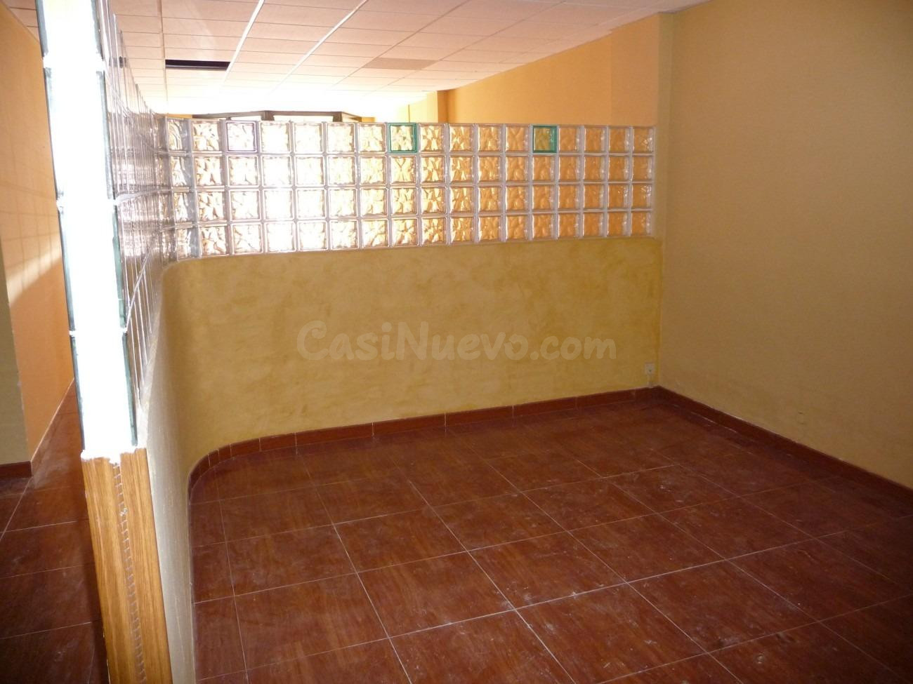 Se vende local - foto 5