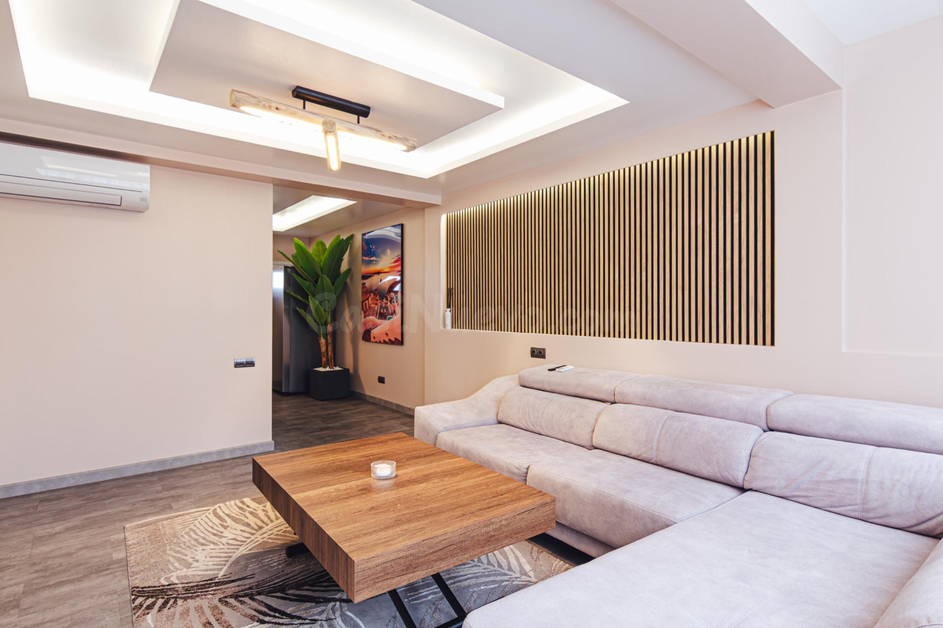 Piso en venta en Benidorm 3 dormitorios, reformado de diseño. - foto 3