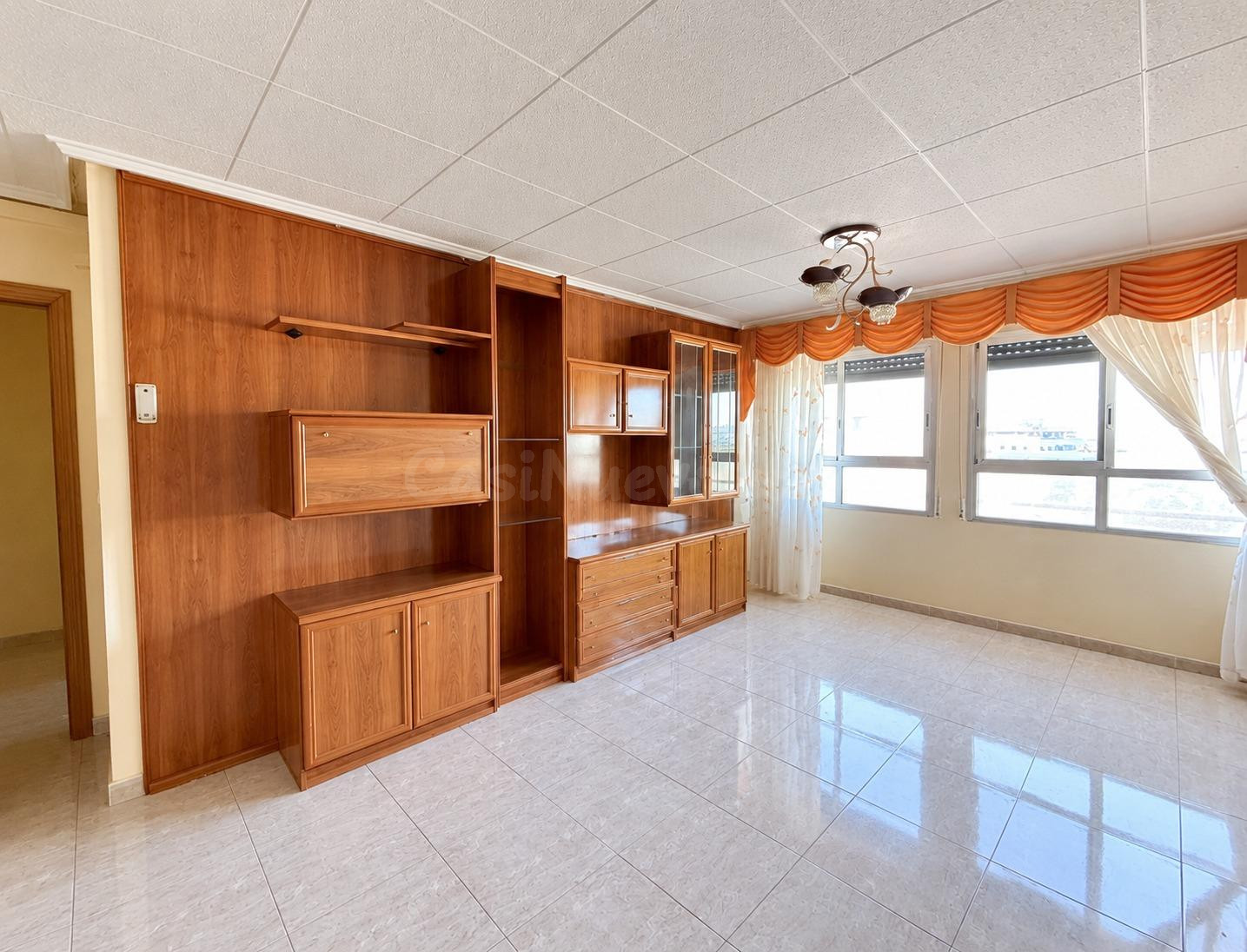AMPLIA VIVIENDA CON GARAJE DOBLE, TRASTERO Y ASCENSOR EN LA 