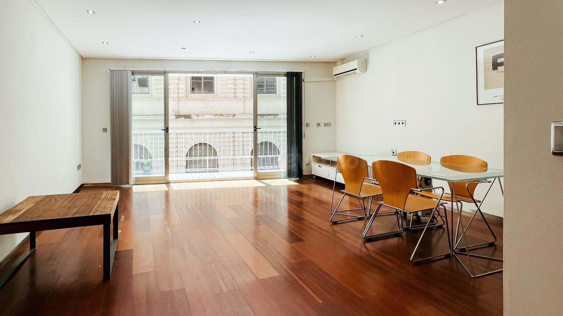 Piso en venta en el centro de Alicante de 1 dormitorio junto el Corte ingles